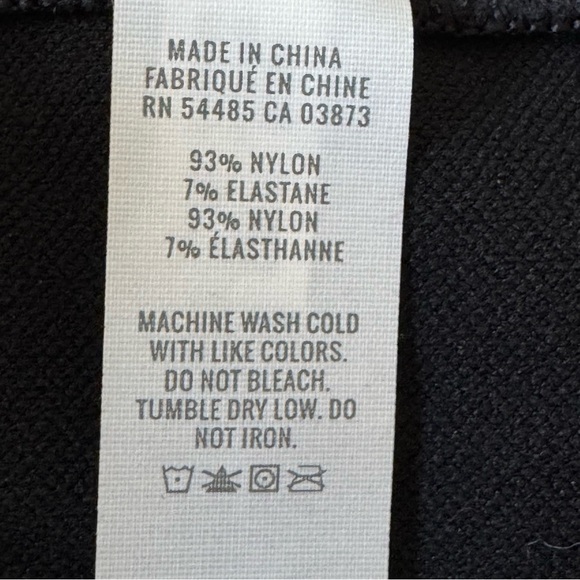 Offline By Aerie Sidewalk Seamless Cropped T-Shirt black size large - Picture 10 of 11